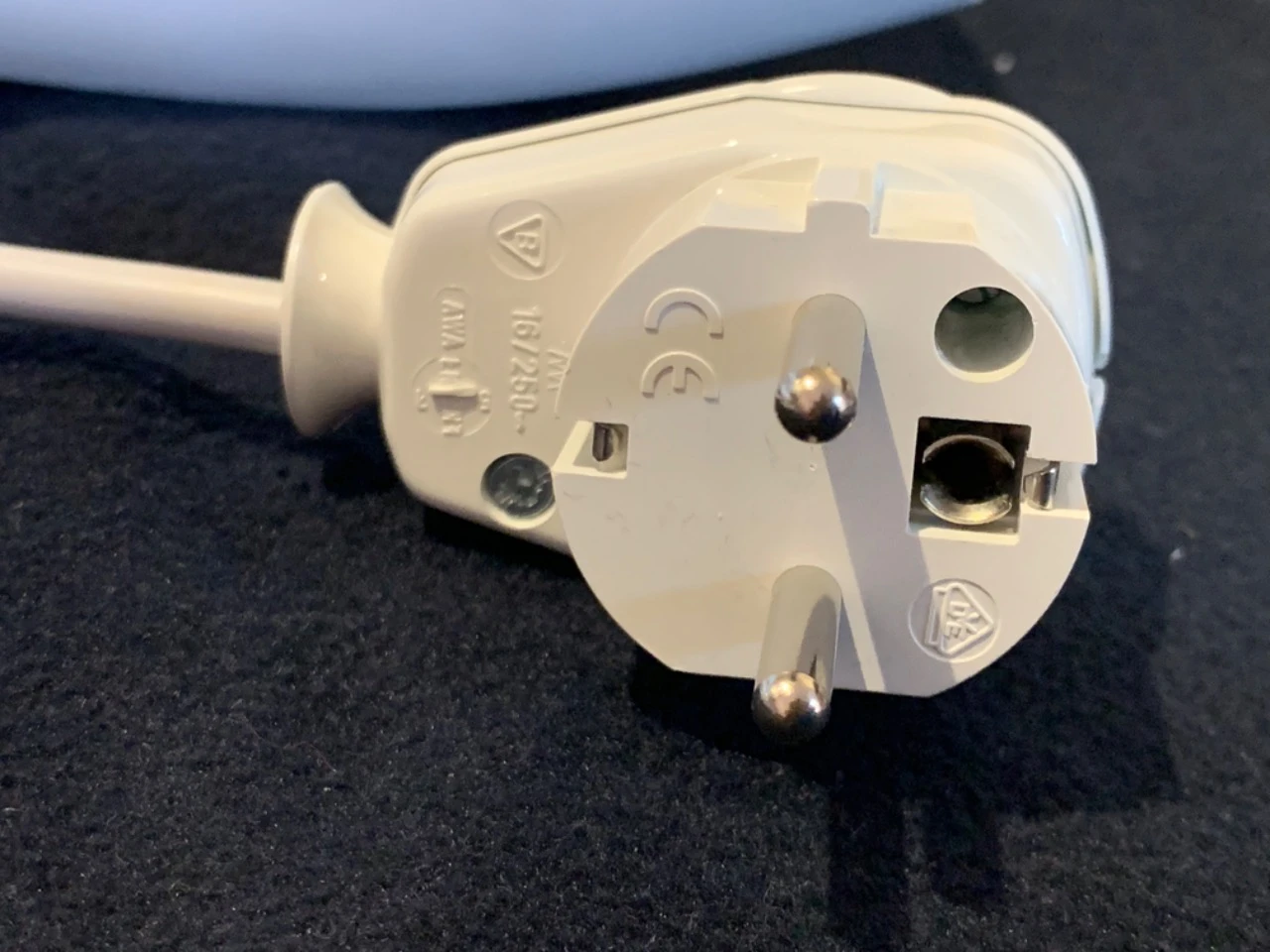 Philips electric handheld steamer with instruction manual – photo 4